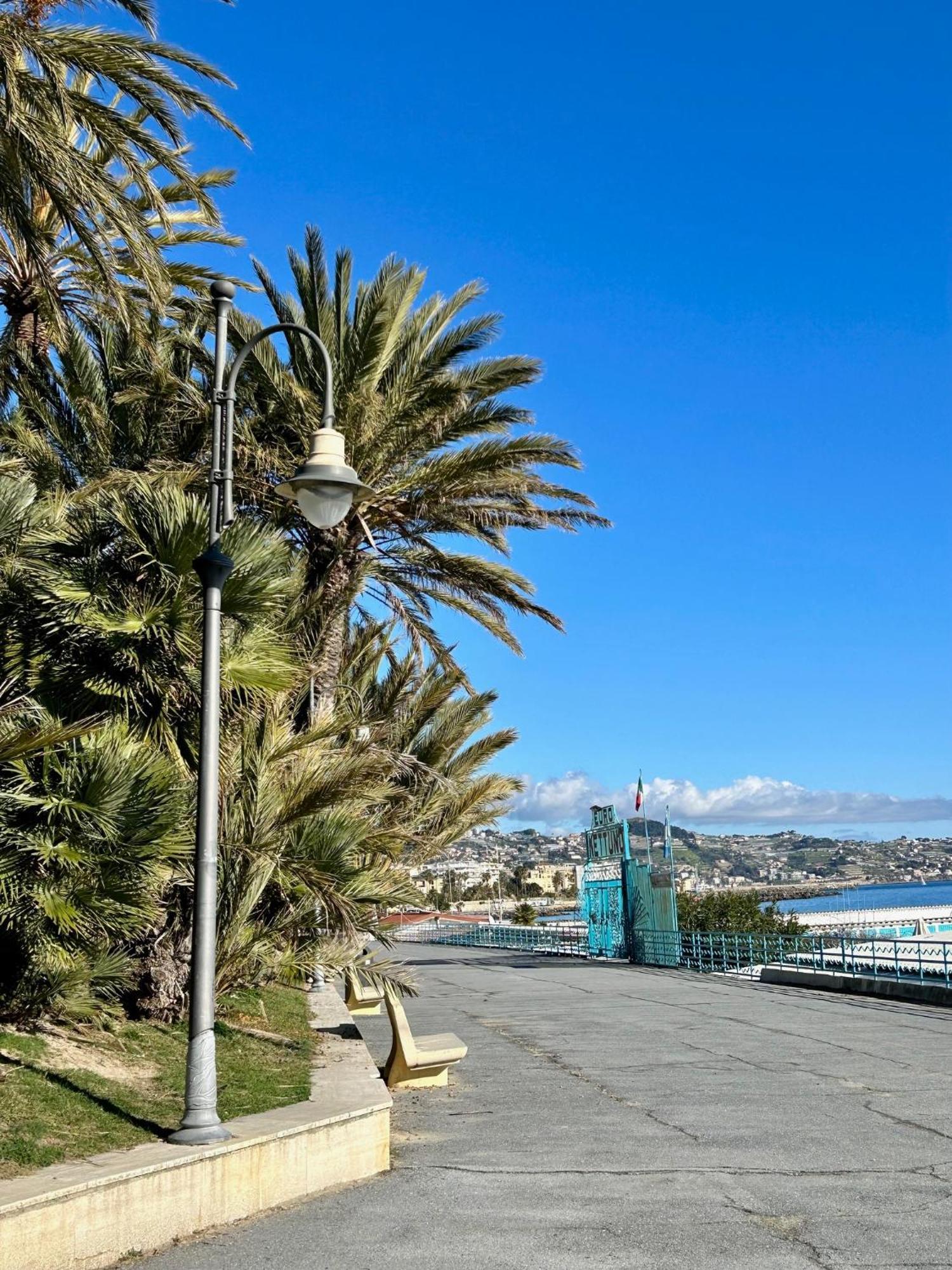 Apartmán Il Nido Nel Carruggio Sanremo Exteriér fotografie